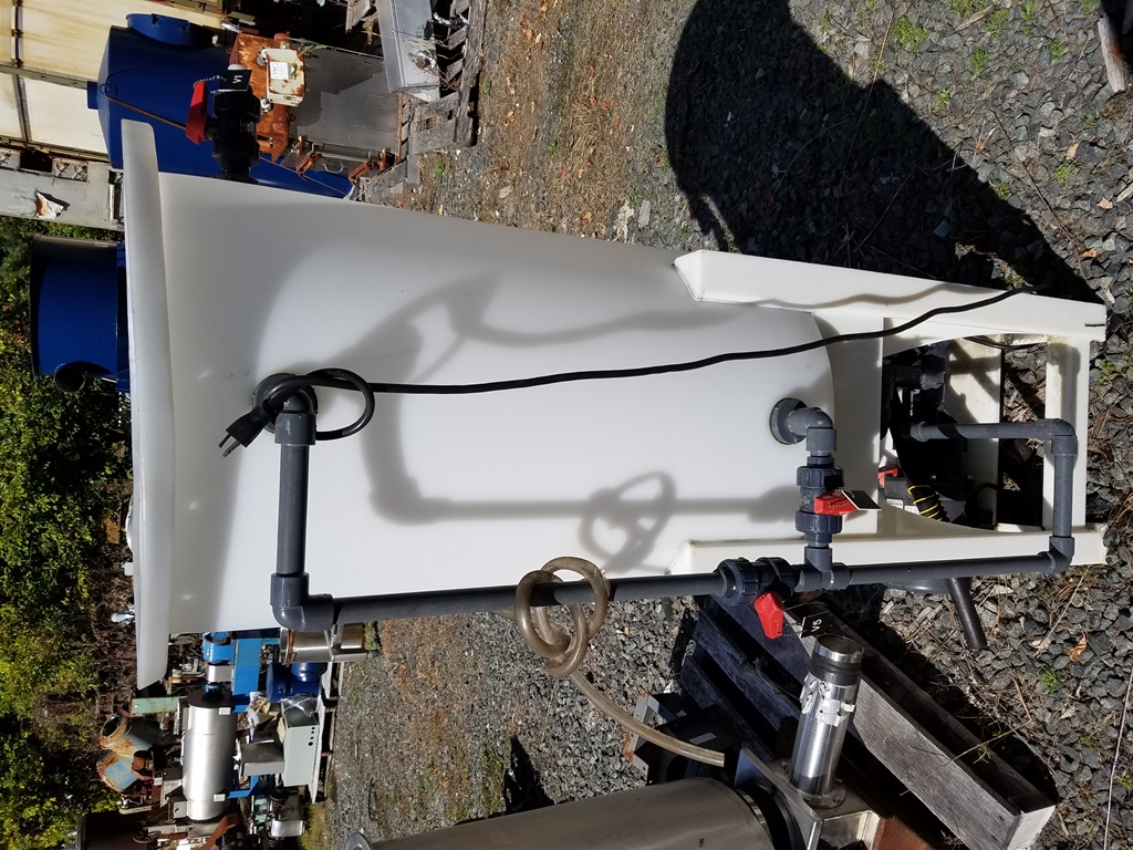 60 gallon Vertical Open Top Tank with Pump, Plastic 